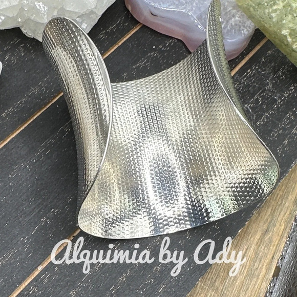 Oversized /maxi bangle statement silver cuff bracelet adjustable - Picture 2 of 6